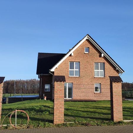 Fewo "Leuchtturmliebe" Lüssow Exteriör bild